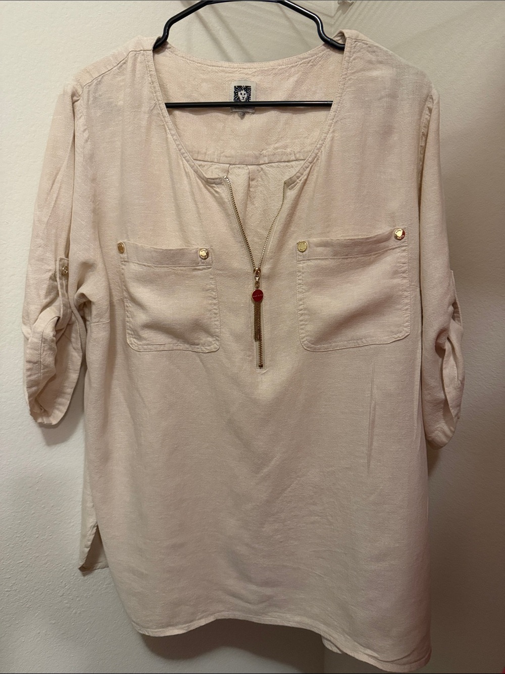 Anne Klein Cream V-Neck Zip-Pocket Tunic